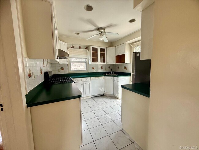 Photo - 203 Rockaway Pkwy Unit 2nd FL