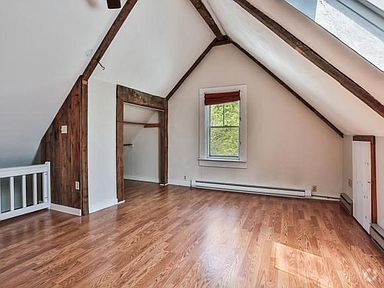 Building Photo - 91 Maple St Unit 3rd Floor Rental