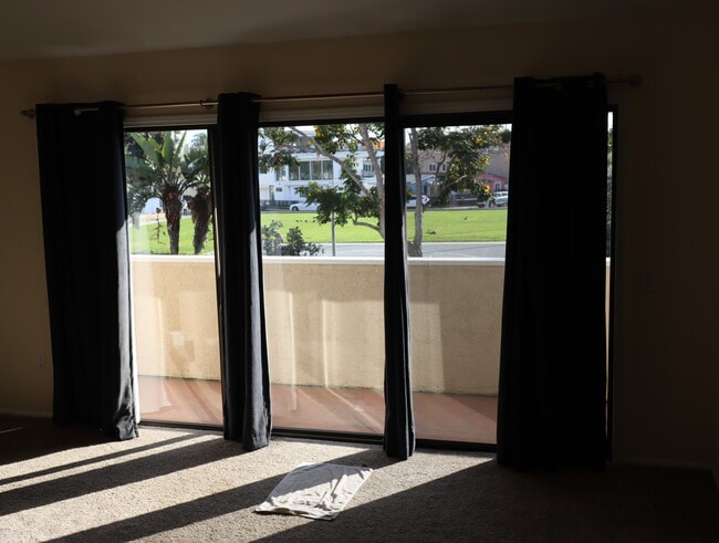 Photo - 4453 West Coast Hwy