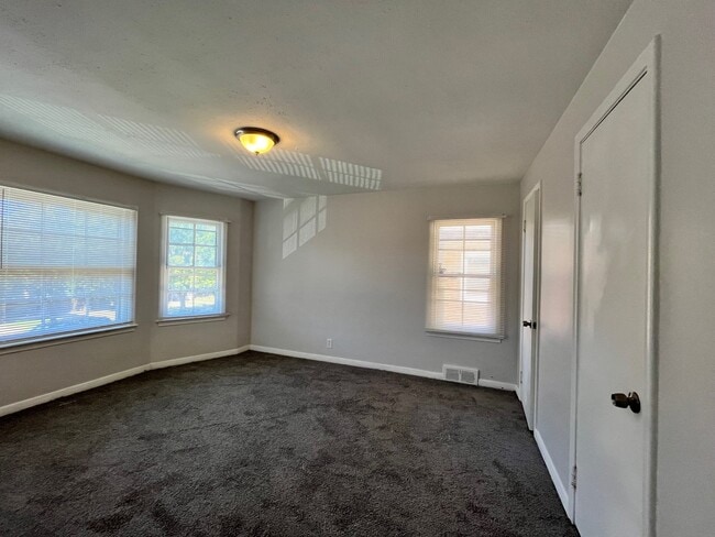 Photo - 18276 Appoline St