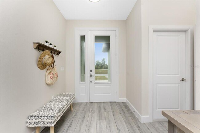 Photo - 7186 Rosemont Dr