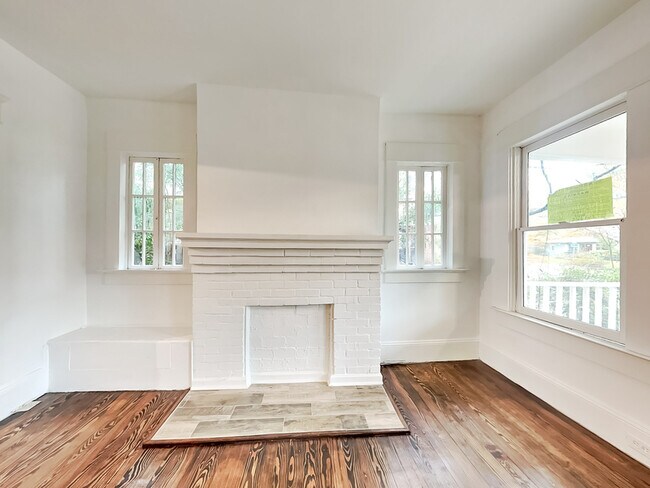 Photo - 1401 McPherson Ave SE