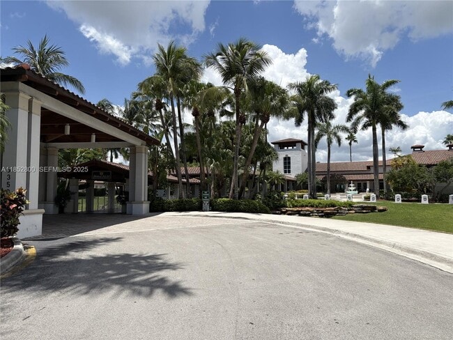 Photo - 10730 NW 66th St Unit 410