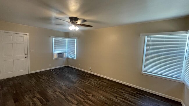Photo - 500 Kaweah St