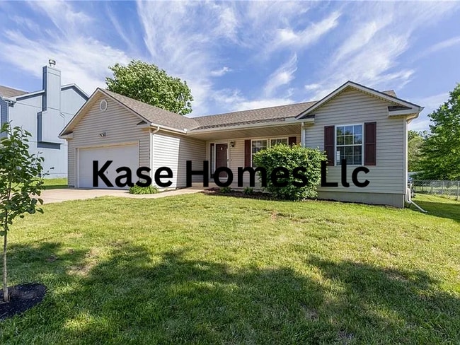 Photo - 439 W Meadowlark St House