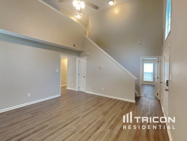 Photo - 9629 Green Apple Dr