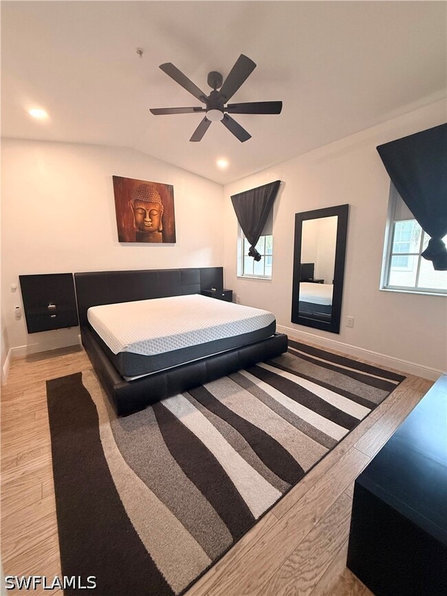 3298 Megan Ln