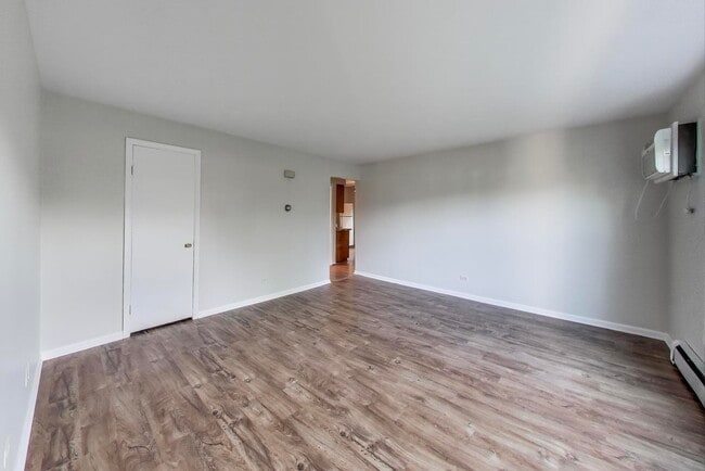 Photo - 333 Short St Unit 2