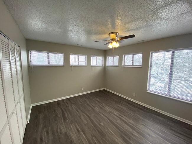 Grey Ridge Apartments