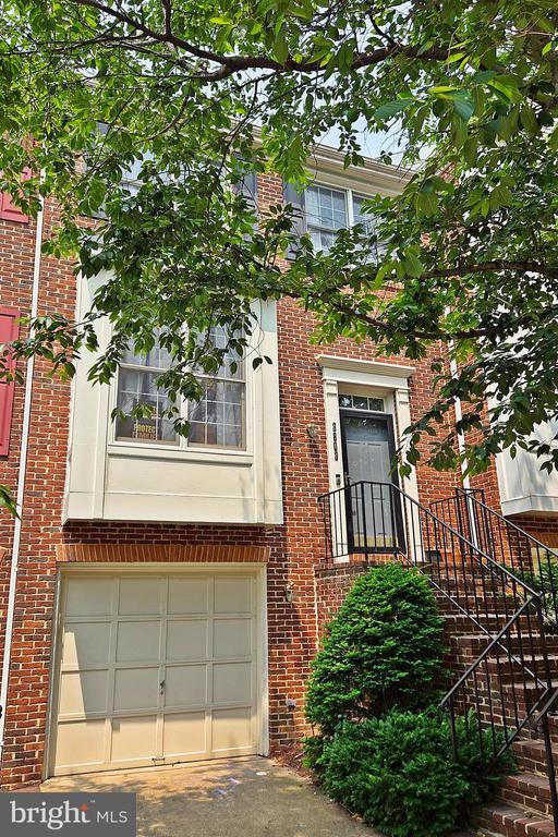 Photo - 3803 Charles Ave Townhome