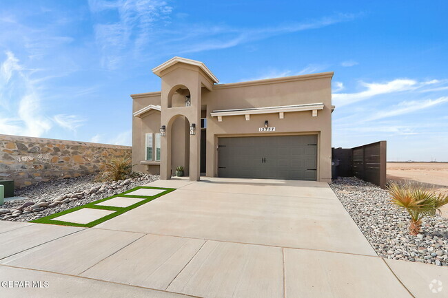 Building Photo - 12757 Viendo Norte Dr Rental