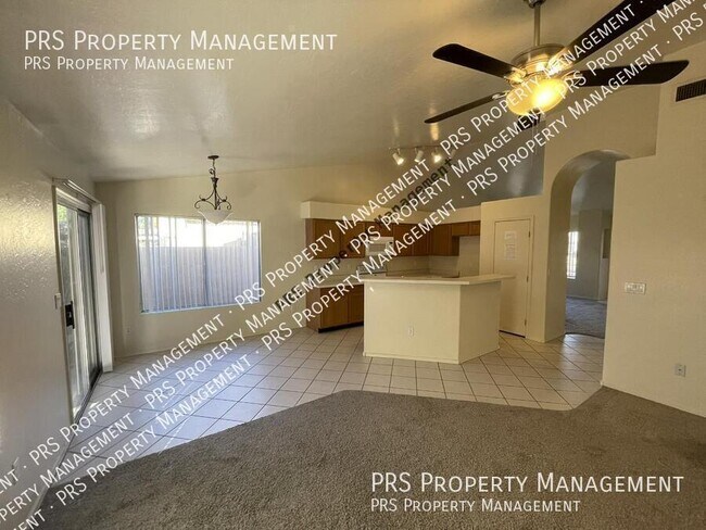 Photo - 837 E Glenmere Dr