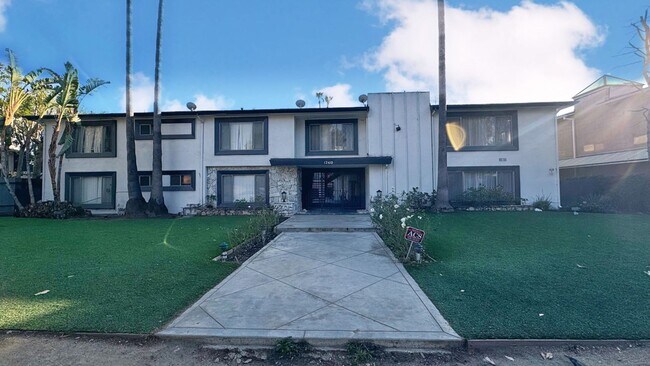 Photo - Chandler Apartments