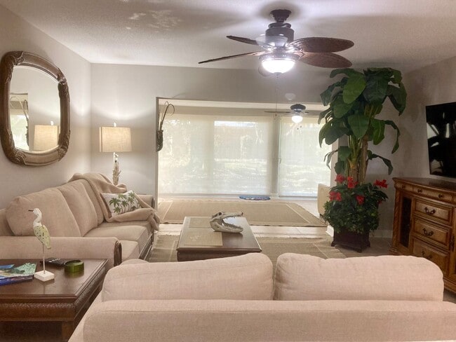 Photo - 11449 W Bayshore Dr