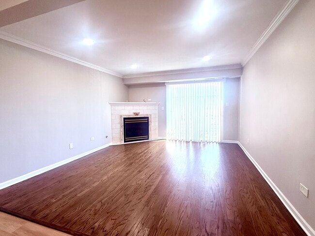 Photo - 1533 N Windsor Dr Unit 313