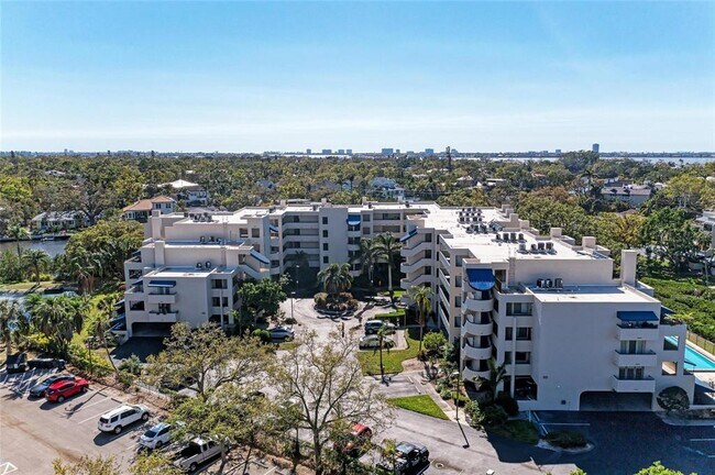 Photo - 835 S Osprey Ave Unit 101