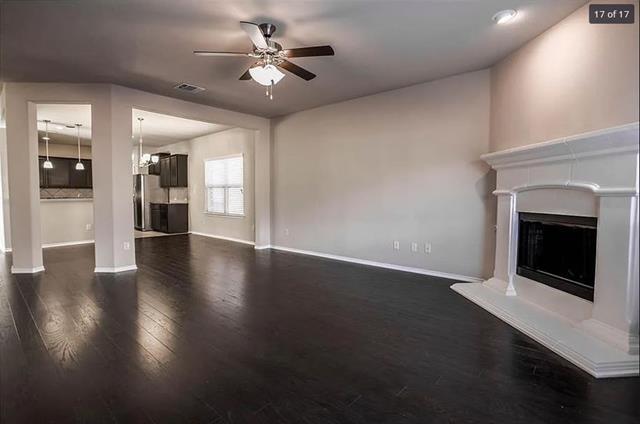 Photo - 616 Crowell Dr