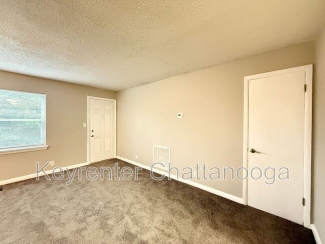 Photo - 305 Sunrise Ln Unit B