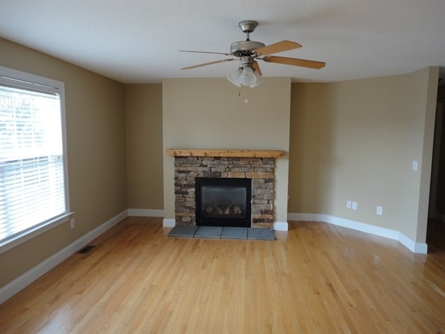 Photo - 404 Eckley Ct