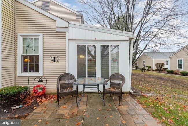 Photo - 1110 Cambridge Ct