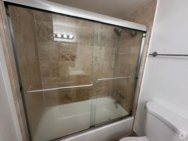 Building Photo - 1805 Sans Souci Blvd Unit 333 Rental