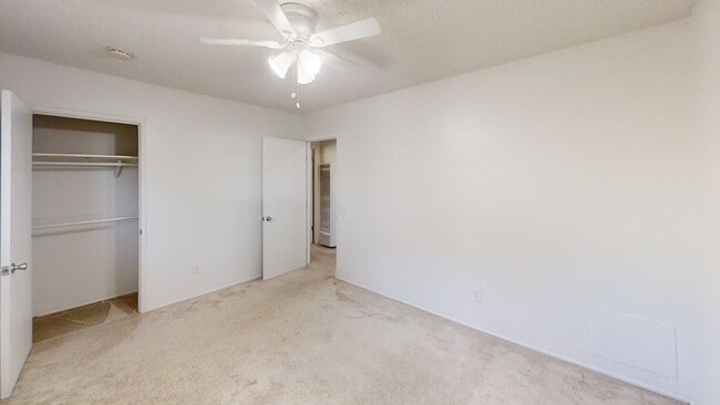 Photo - 35371 Schad Ln