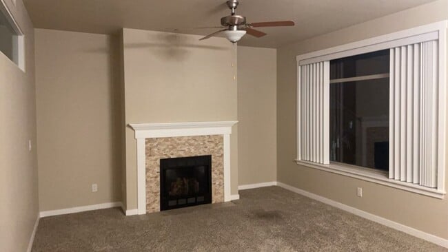 Photo - NW7 Unit 8780 #215 Depot Road Lynden  WA