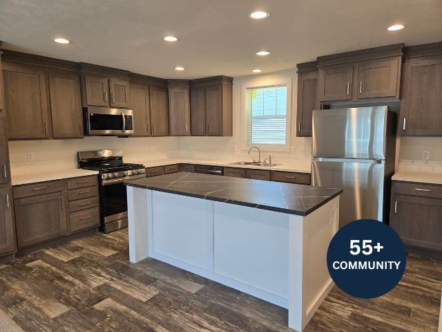 Building Photo - 1133 Yeomans St