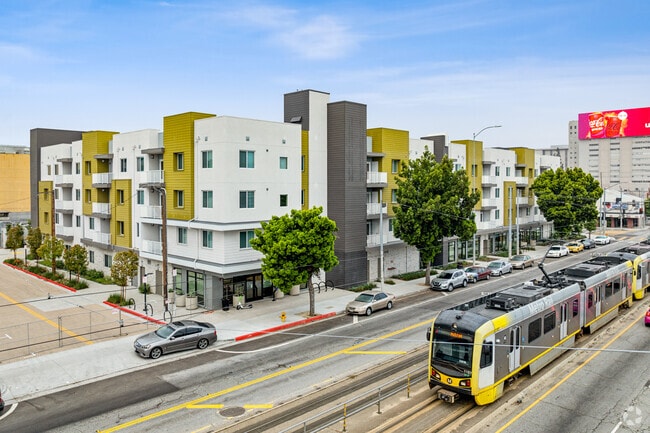 Photo - La Prensa Libre Apartments
