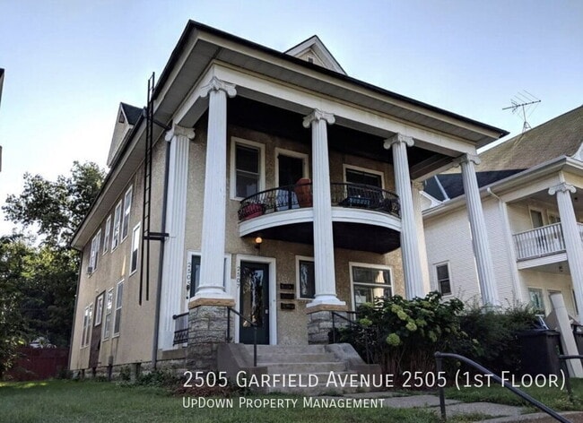 Building Photo - 2505 Garfield Ave