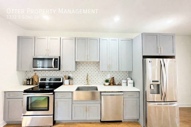 Photo - 1332 S 52nd St