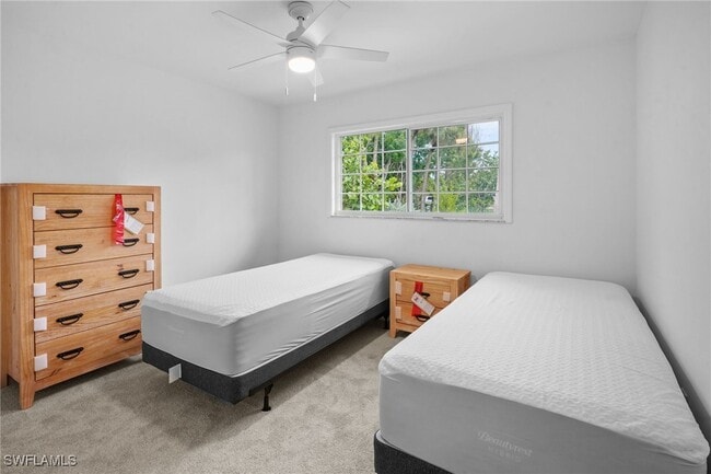 Building Photo - 1046 Periwinkle Way