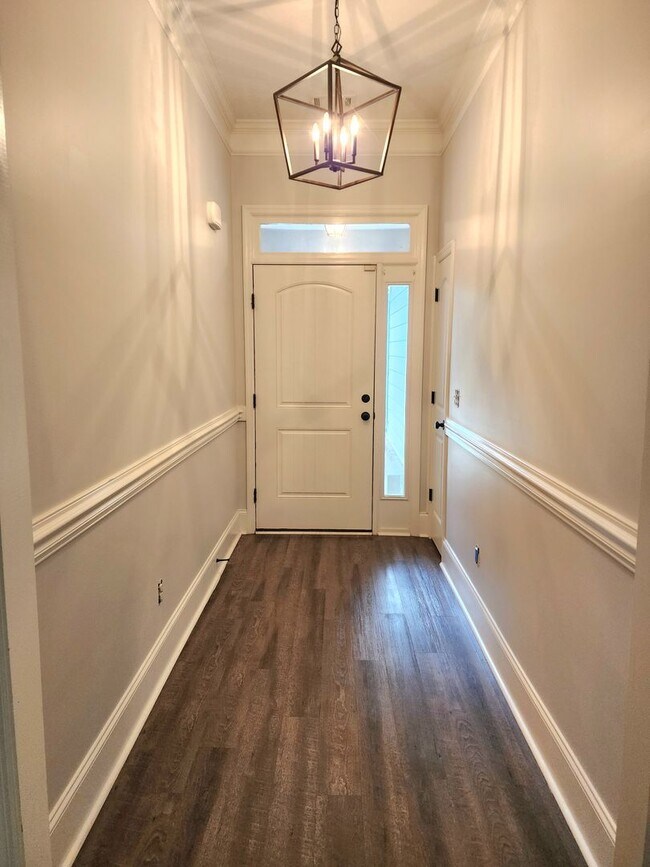 Photo - 4 Bedroom Ranch in Willow Oak Village
