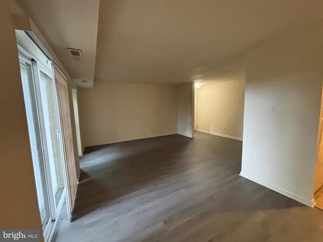 Photo - Charming Edsall Bluff Condo: Your Alexandria Oasis Unit A