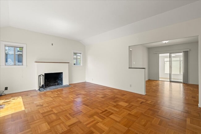 Photo - 1017 10th Ave