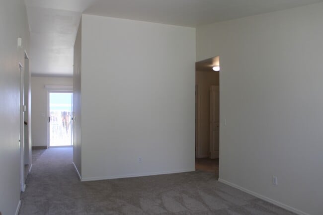 Photo - 1386 Brown St Unit B