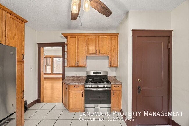Photo - 812 Farragut Pl