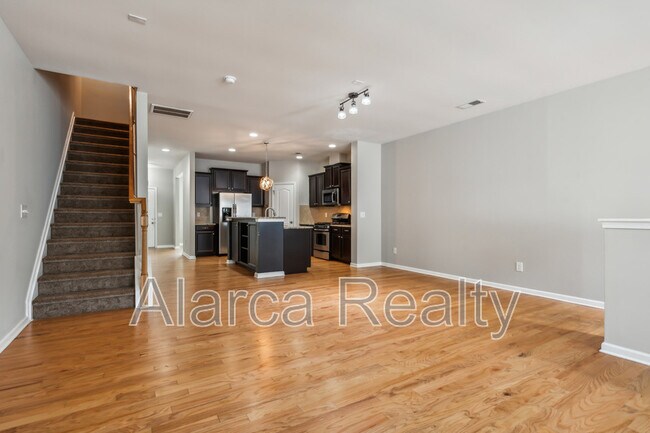 Photo - 8285 Viewpoint Lane