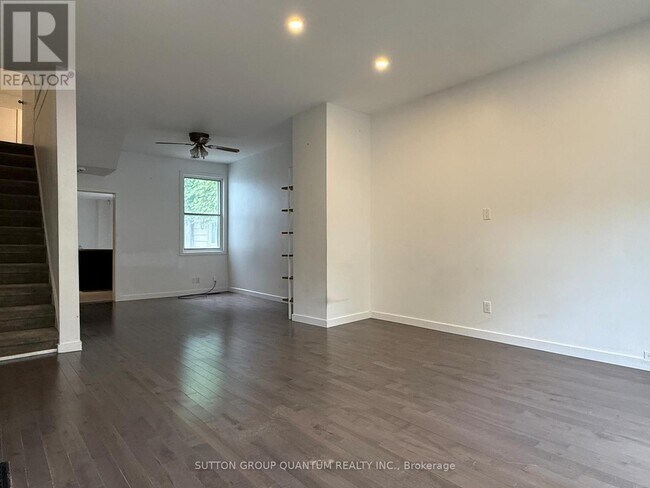 Photo - 7 Casimir St