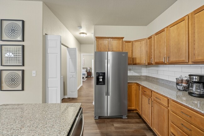 2bd 2ba - Premium Unit
