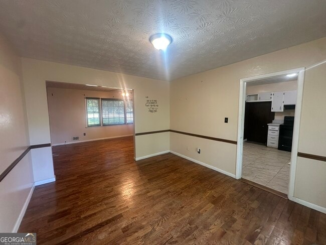 Photo - 6859 Mystic Ln