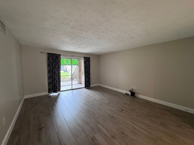 Photo - Great Location 2 Bedroom and 2 Baths