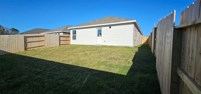 Photo - 722 Falling Cave Dr