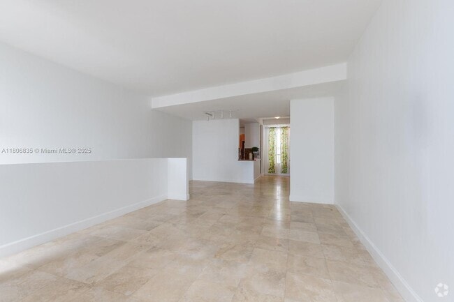 Building Photo - 600 76th St Unit 102 Rental