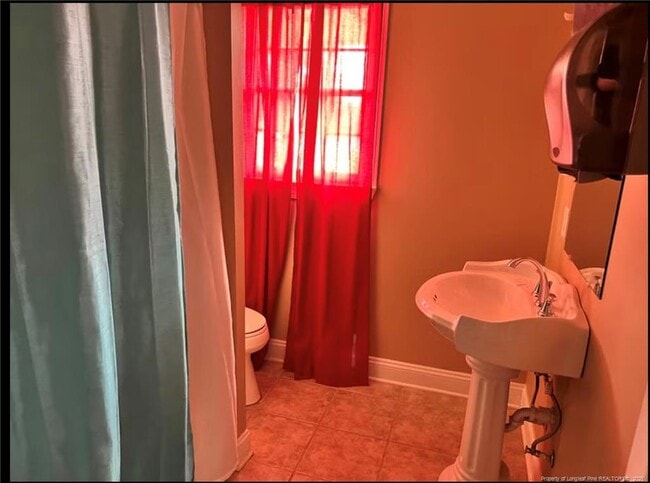 Photo - 4807 S Main St