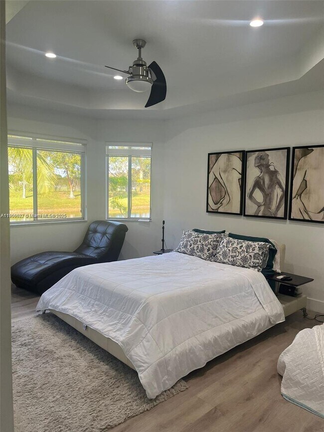 Photo - 19353 SW 60th Ct