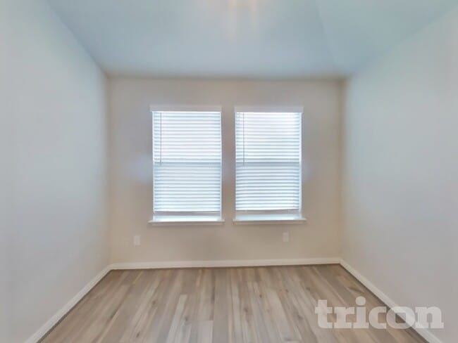 Photo - 13538 Paxton Blvd