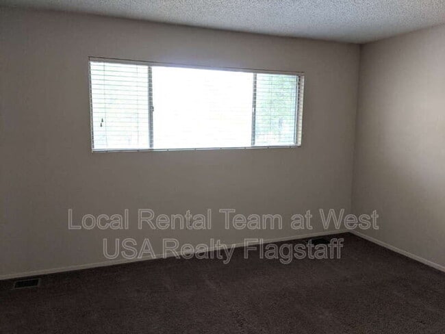 Photo - 605 W Dale Ave