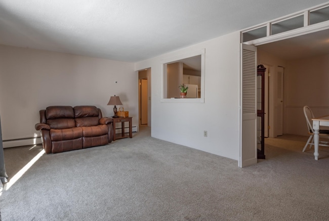 Photo - 36 English Village Rd Unit 202R