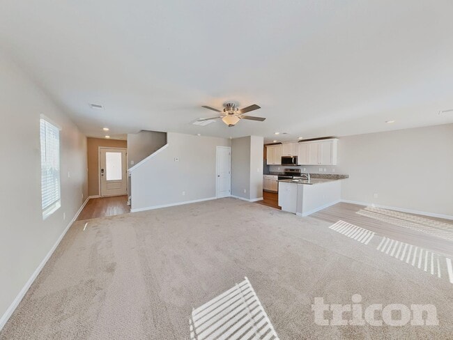 Photo - 294 Coleshill Rd